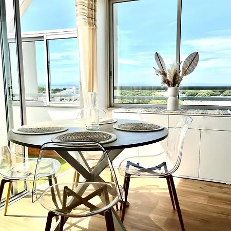 Cabines, Vue & Etang, A Pied Lejlighed