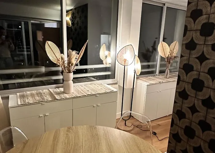 Cabines, Vue & Etang, A Pied